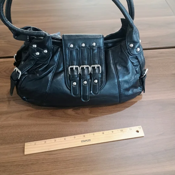 Elegant Black Vegan Leather Handbag - Picture 1 of 3